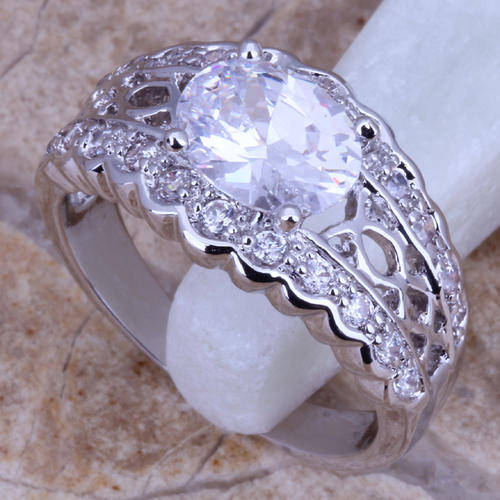 ***WOAW!!!***STUNNING TOPAZ STERLING SILVER RING!!!