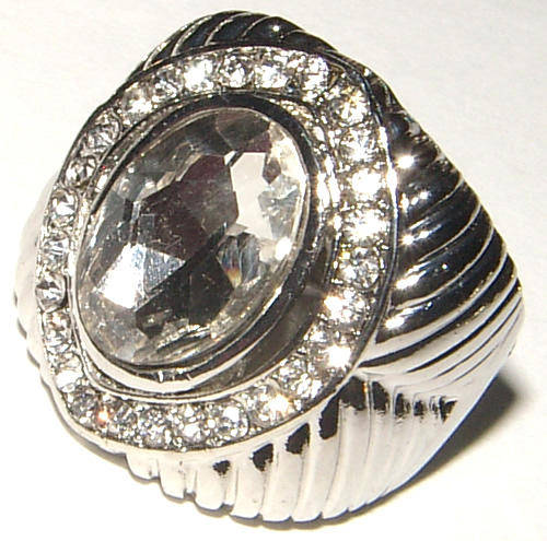 **SIZE 7 **GORGEOUS BOLD DRESS RING WITH LUCITE CRYSTAL AND RHINESTONES!