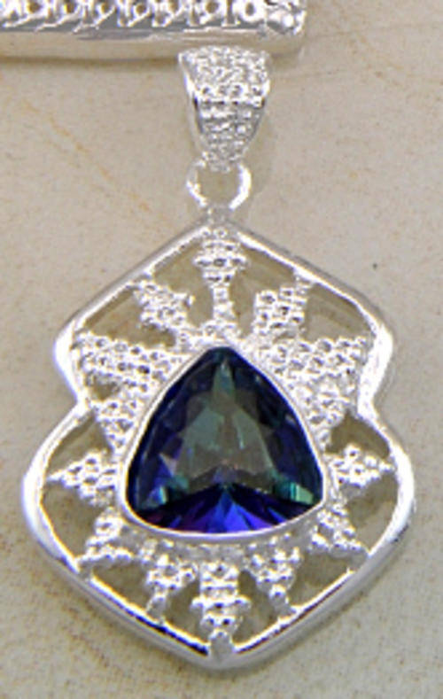 ***GORGEOUS AND NEW!!!***STUNNING RAINBOW TOPAZ IN STERLING SILVER PENDANT!!!