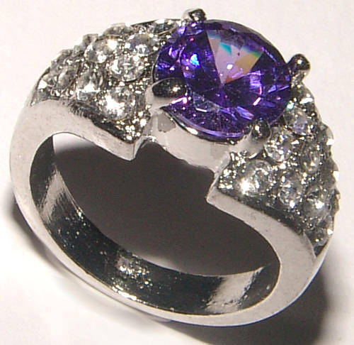 **SIZE 6.25**BEAUTIFUL CZ AND RHINESTONE ENCRUSTED DRESS RING!