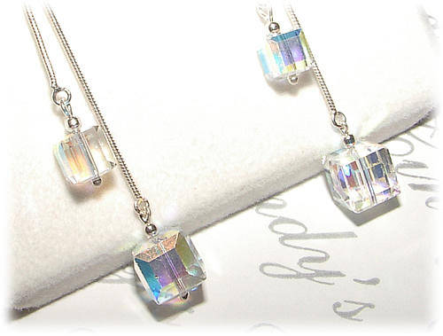 GENUINE SWAROVSKI CRYSTAL DANGLING EARRINGS