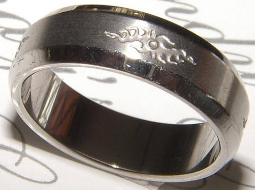 SOLID STAINLESS STEEL BAND RING NEW!!