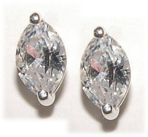 MARQUISE CUT BRILLIANT WHITE SIMULATED DIAMONDS STERLING SILVER STUD EARRINGS!