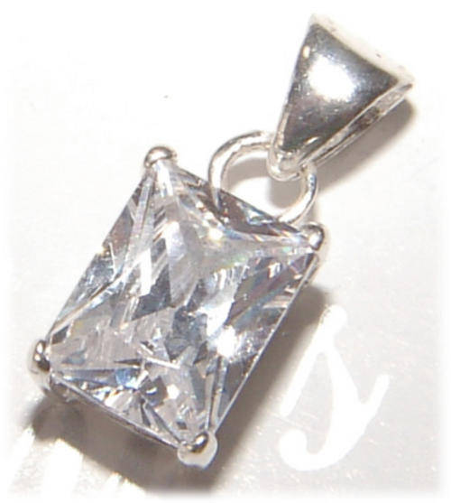 CUBIC ZIRCONIA STERLING SILVER PENDANT