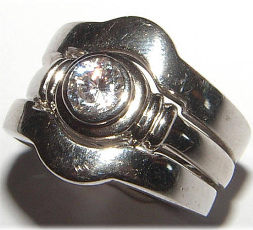 ***BEAUTIFUL*** DIAMOND SIMULANT WEDDING SET - SMALL SIZE.