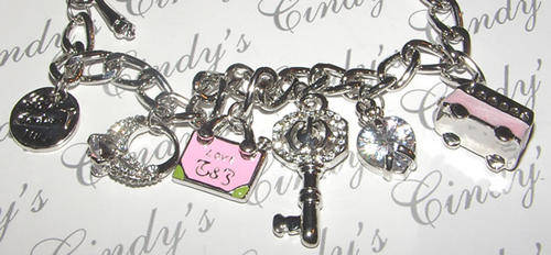 STUNNING  SILVER LOVE CHARM BRACELET