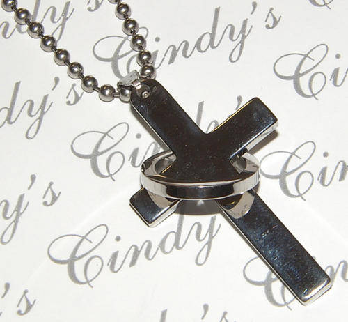 MODERN UNISEX STAINLESS STEEL CROSS WITH CHAIN