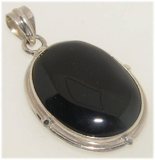 STUNNING DESIGN - NATURAL ONYX  STERLING SILVER PENDANT!!