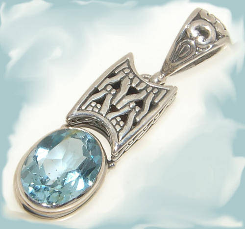 ***AMAZING DESIGNER ITEM!*** SWEET GENUINE TOPAZ PENDANT - STUNNING ITEM!