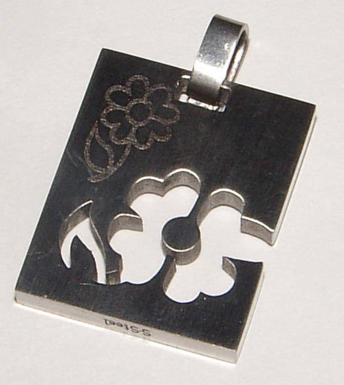 MODERN  STAINLESS STEEL  PENDANT WITH FLOWER DESIGN