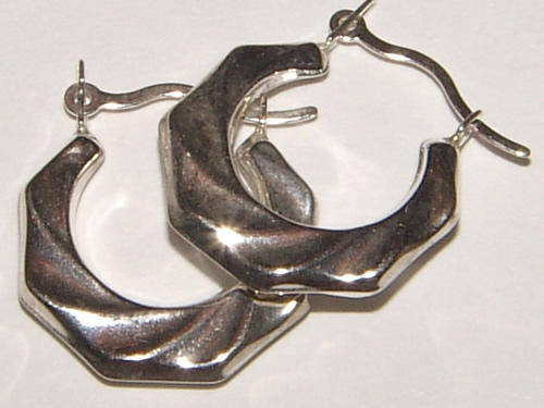 ***Feminine***Sterling Silver Silver Creole Hoop Earrings - PRETTY!!!