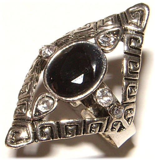 BEAUTIFUL RHINESTONE ENCRUSTED DRESS RING - ***NEW***!