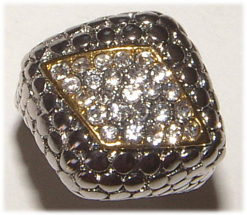 BEAUTIFUL RHINESTONE ENCRUSTED TWO-TONE DRESS RING - ***NEW***!