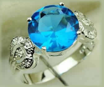 ***NATURAL GEMSTONES!!!***STUNNING NATURAL TOPAZ IN STERLING SILVER RING!!!