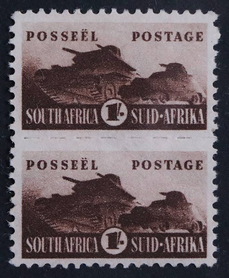 SACC 102: 1942-44. War Eff. Reduced size. 1s brown pair. MNH.