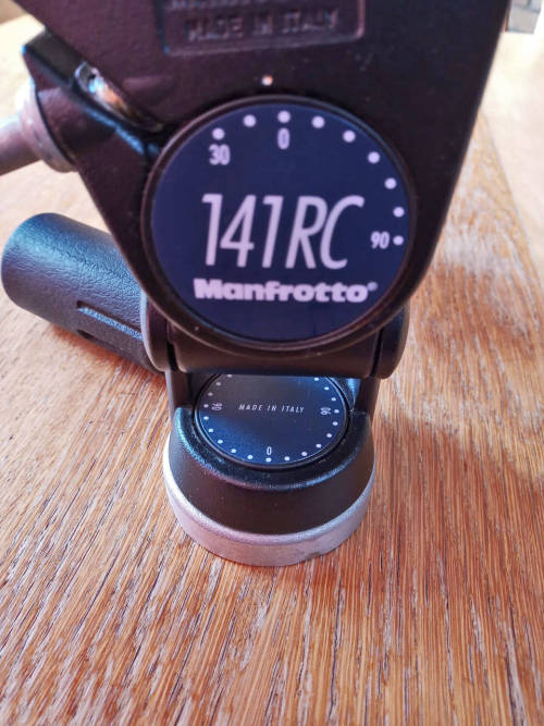 MANFROTTO 3-Way Tripod Head 141RC  Made in Italy