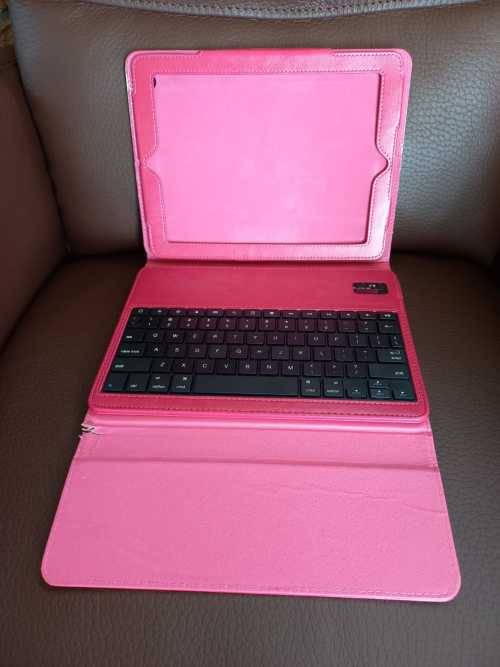 Bluetooth KEYBOARD in a Pink Leather iPad Case