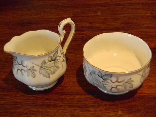 Very Rare 1960's Royal Albert " Silver Maple " Milk Jug & Sugar BAsin ( Large)