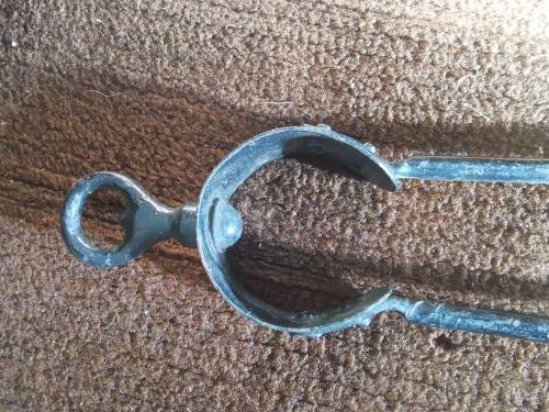 ANTIQUE  CAST IRON COAL TONG