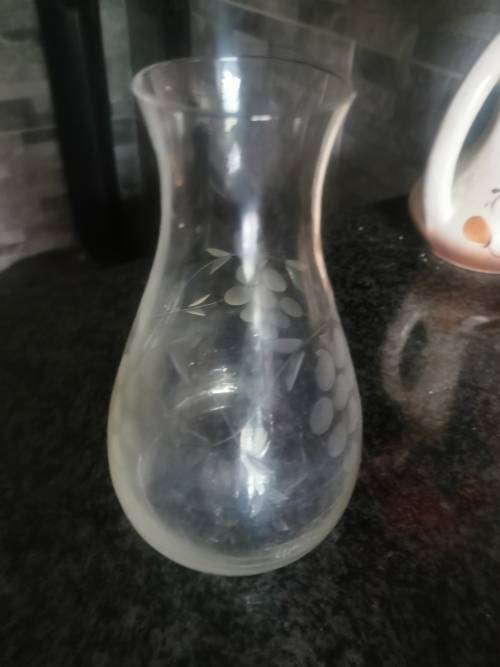 Colectable water decanter