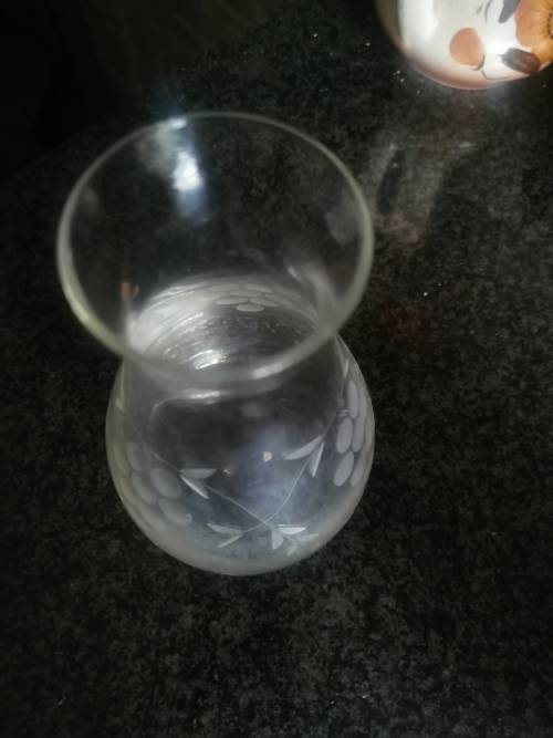 Colectable water decanter