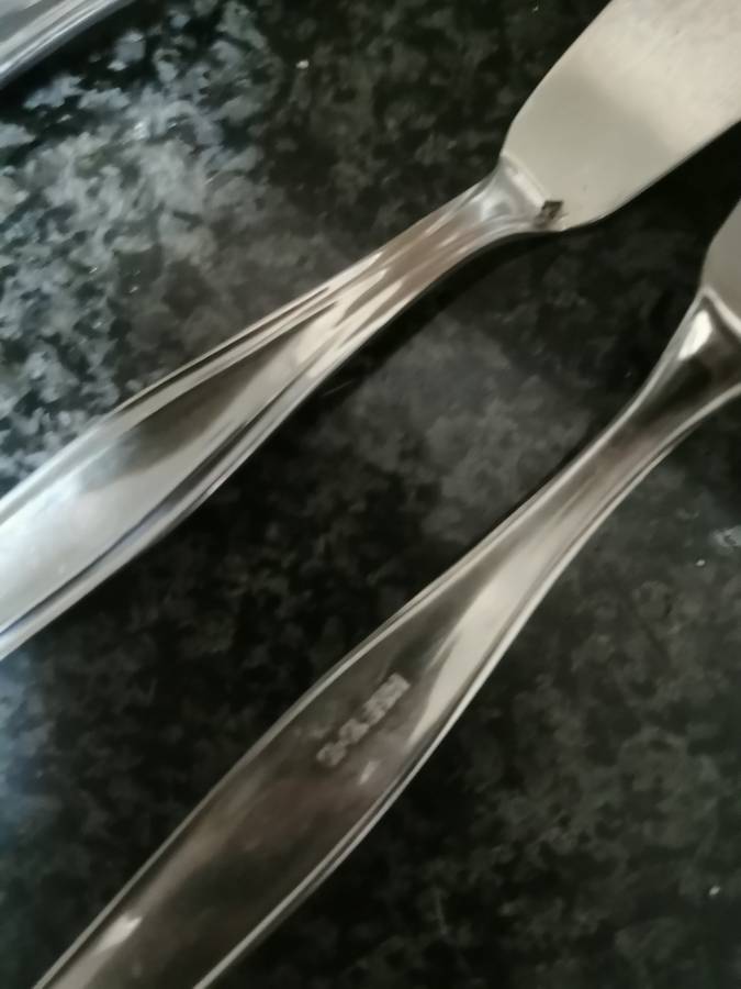 5 PIECE STAINLESS SWTEEL FISH FORKS
