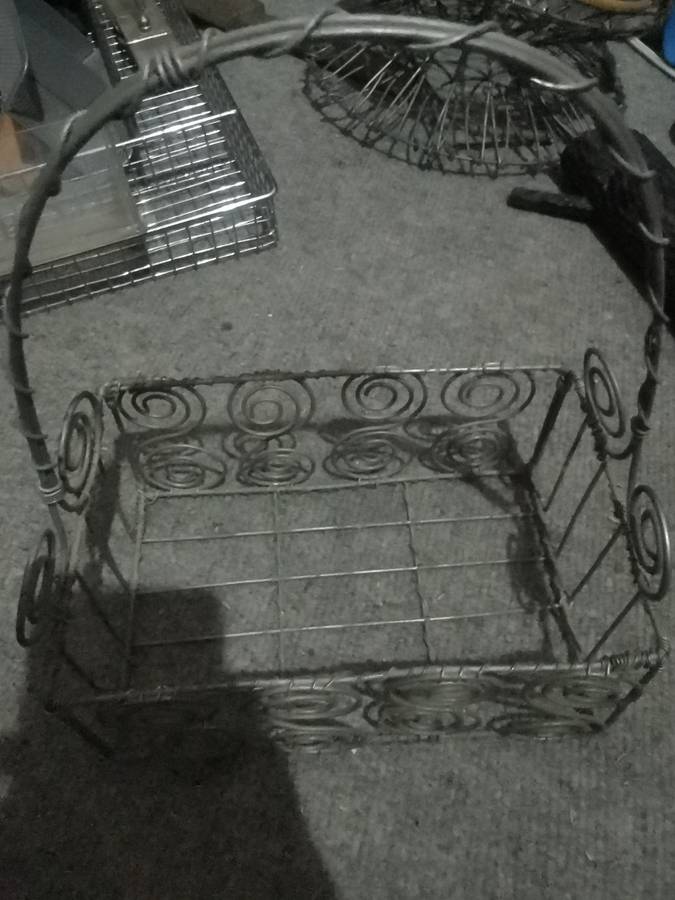 HANDMADE WIRE BASKET