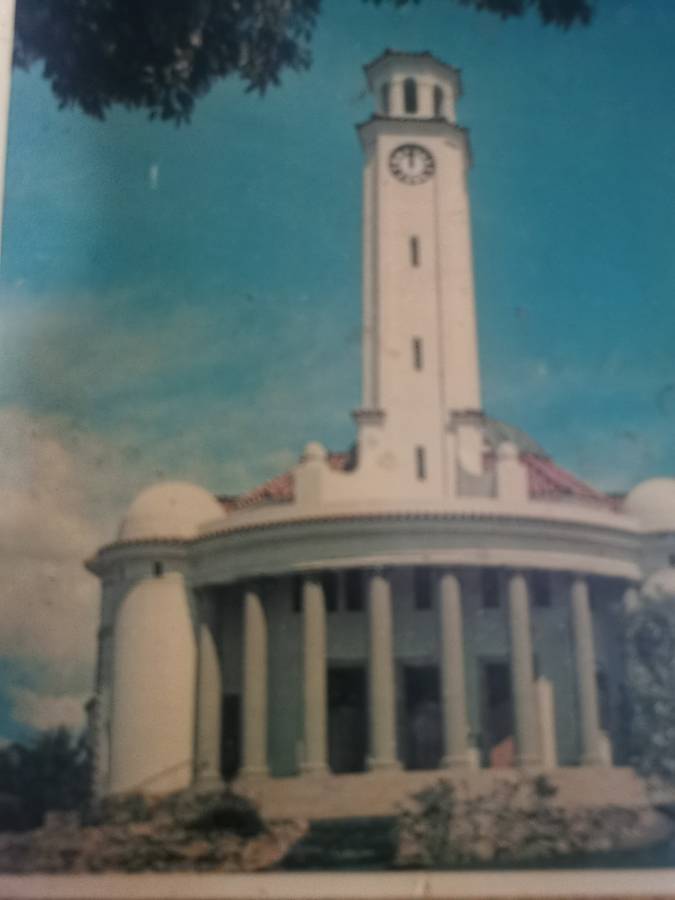 VINTAGE PHOTO OF FAMOUS CHURCH IN PAARL ON WOOD