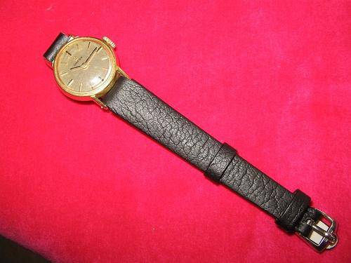 Vintage ladies Omega 18ct gold