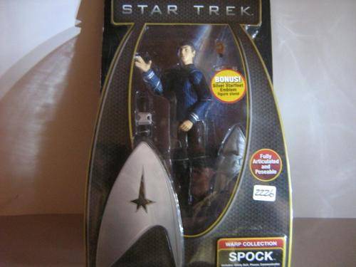 STAR TREK - SPOCK incl Utility Belt, Phaser & Communicator & Interchangeable Vulcan Salute Hand