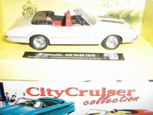 Oldsmobile 442 W-30 1970 GM (Scale 1/43) City Cruiser Collection by NewRay