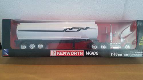 Kenworth W900 Tanker Truck (9) (Scale 1/43) By NewRay