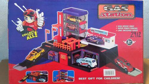 Gas Station Play Set - Best Gift for Children (Box Dimm 390 x 245 x 70mm)