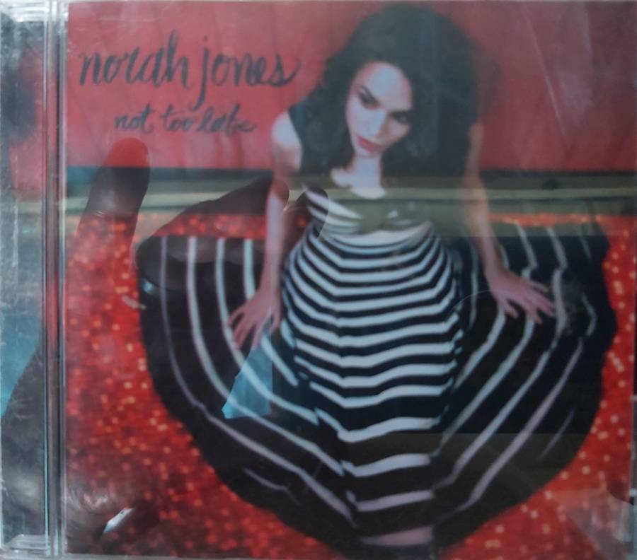 Norah Jones - Not too Late