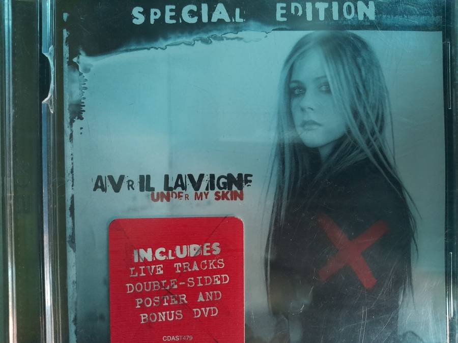 Avril Lavingne - Special Edition (CD+Bonus DVD)