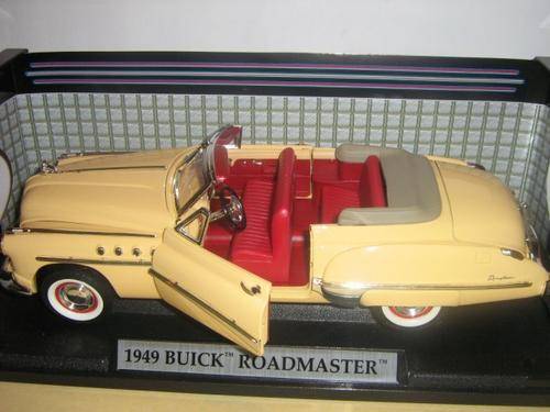 Buick Roadmaster 1949 (Scale 1/18) by MOTOR MAX (American Classics)