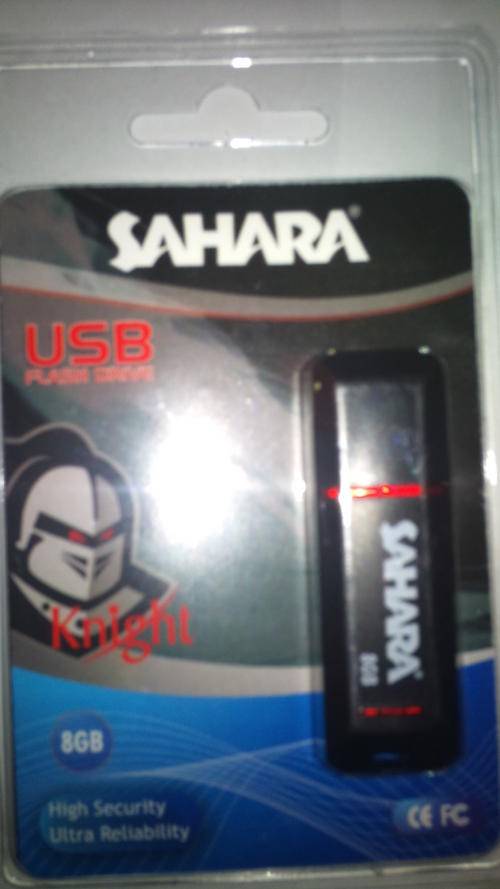 SAHARA 8GB Brand New Sealed Flash Drive CRAZY AUCTION!!!!!