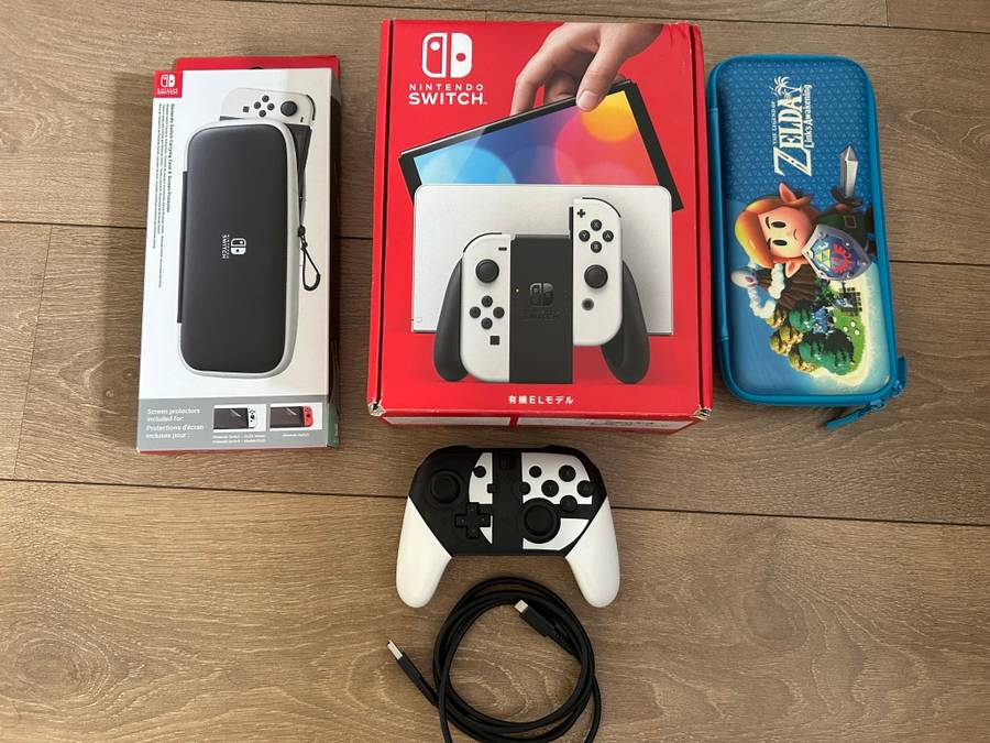 Switch OLED White + Accessories