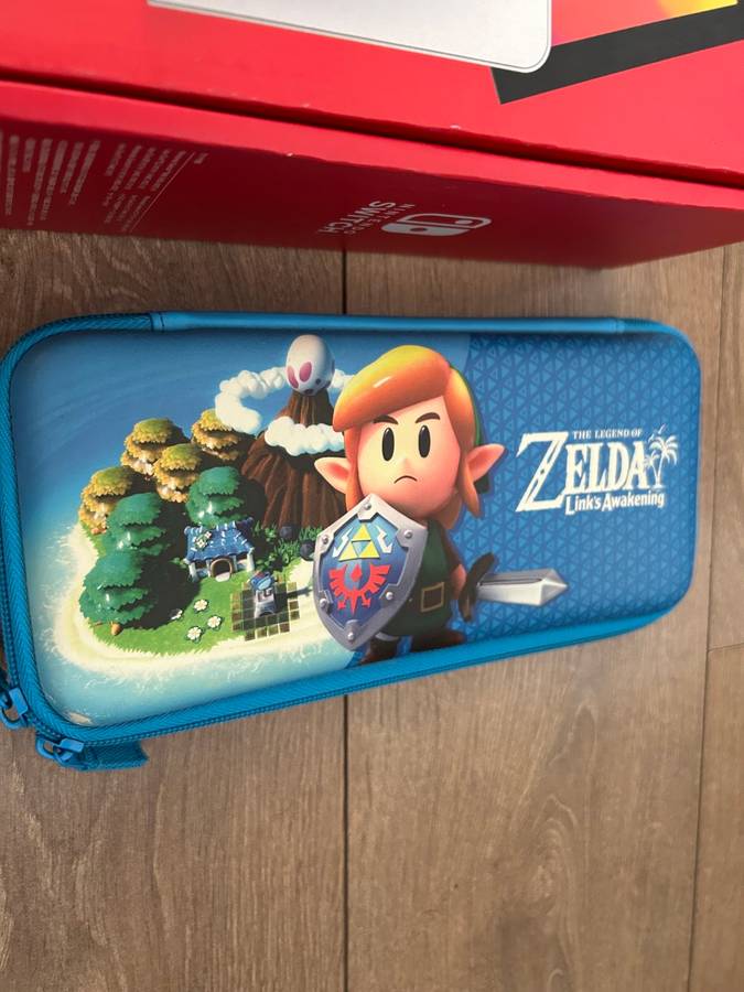 Switch OLED White + Accessories