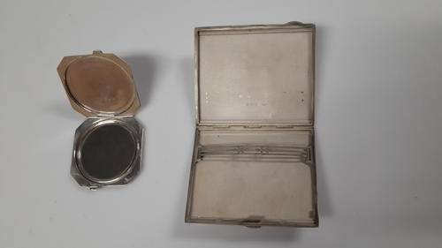 A SILVER CIGARETTE CASE AND SILVER COMPACT MIRROR, BIRMINGHAM, JOSEPH GLOSTER LTD, 1946