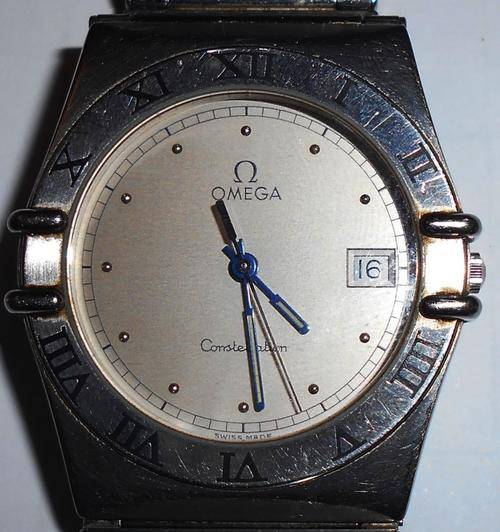 AN OMEGA CONSTELLATION MENS WATCH
