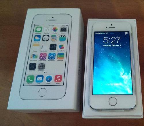 iPhone 5S White 64GB With Box 10/10 Condition