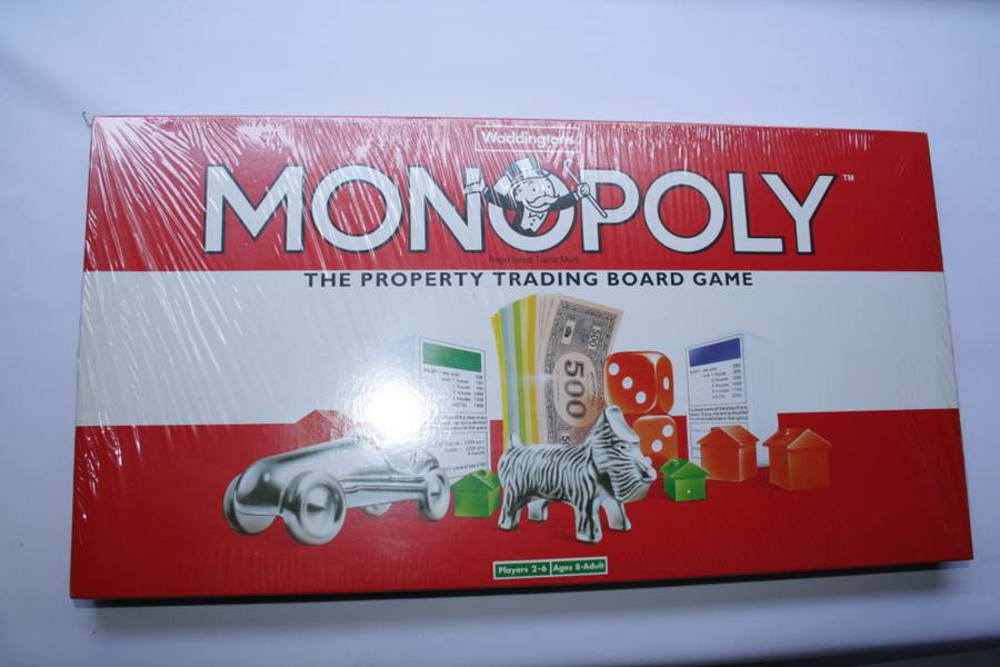 Original 1994 Waddingtons Monopoly  sealed in box