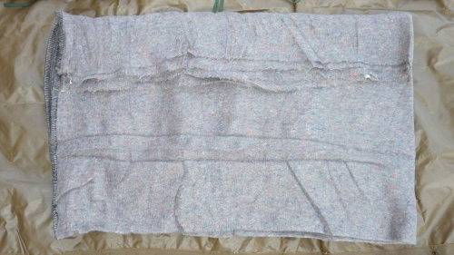 2) A RHODESIAN ISSUE BLANKET & OLIVE GREEN BLANKET WRAP-IN GOOD CONDITION-LOW START!