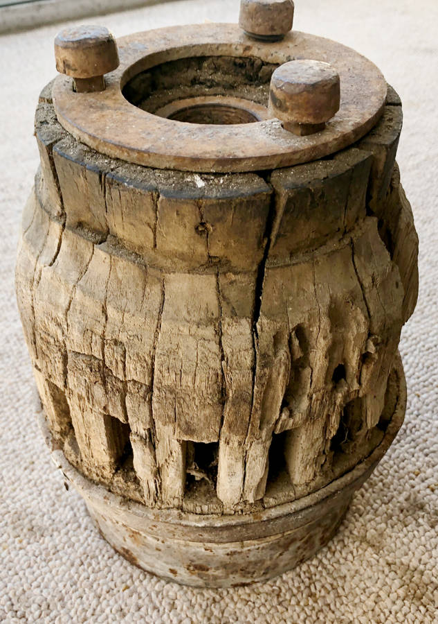 OX WAGON FRONT WHEEL HUB