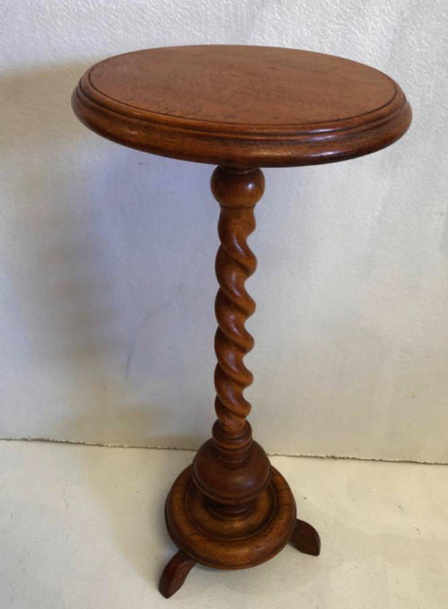 Oak Lamp Table