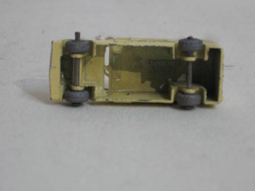 Matchbox Daimler Ambulance -  No 14