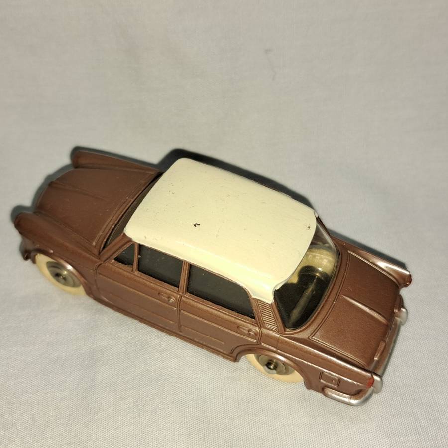 Dinky Fiat 1200 Car - No. 24n/531