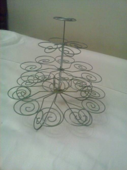 Cupcake stand made from wire. 27cm high, like new condition.