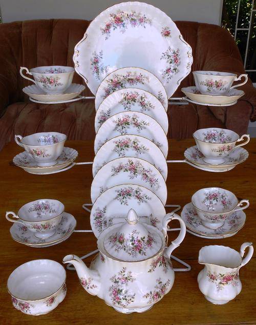 Royal Albert Lavender Rose Teaset